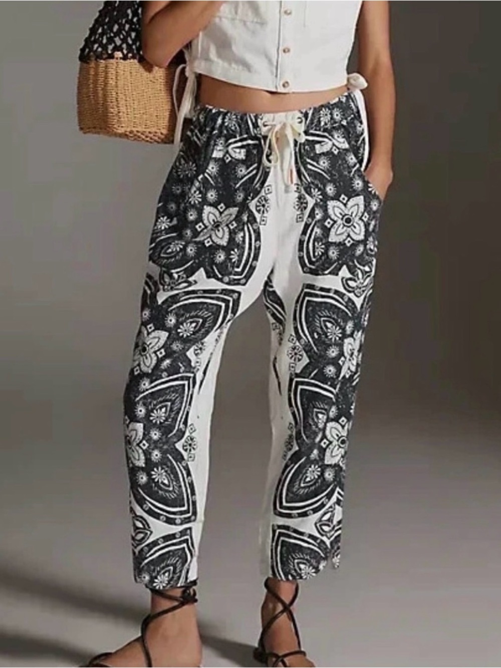 Pilcro Black and White Wide Leg Printed Pants